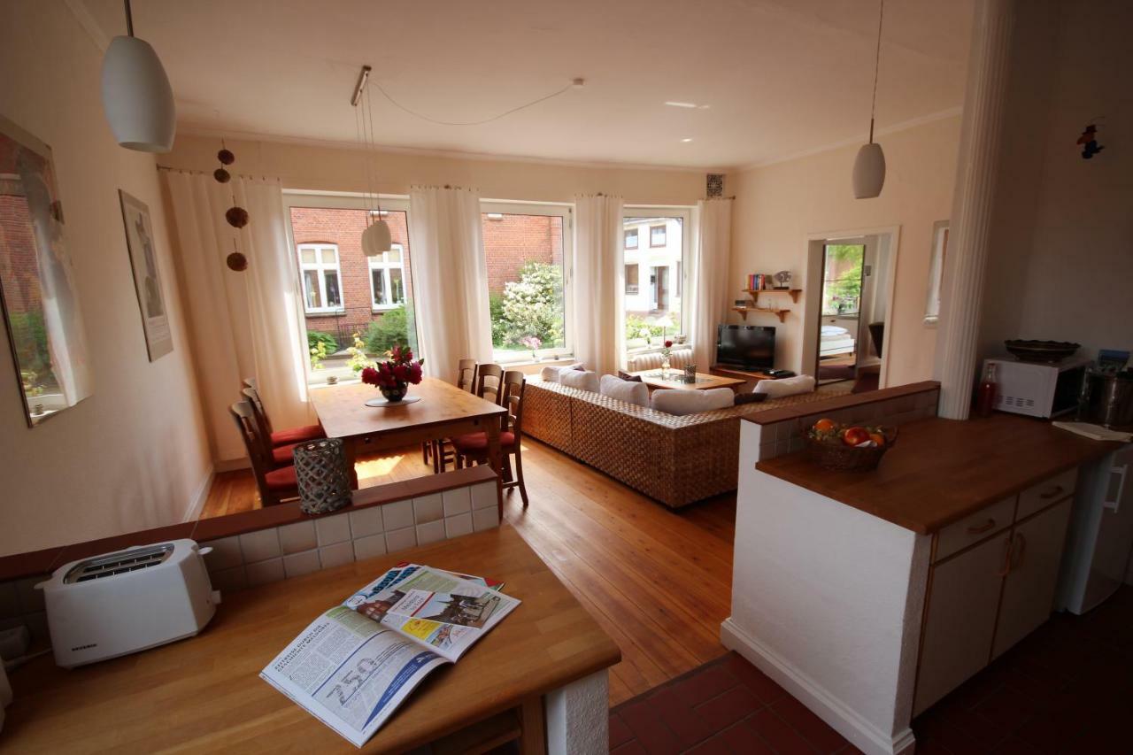 Appartement Haus Gezeiten à Meldorf Extérieur photo